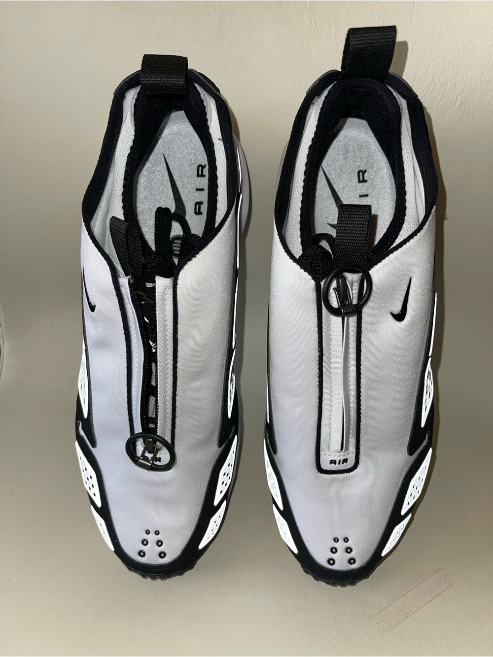Nike Men’s Air Max SNDR Sneakers NWT No Box